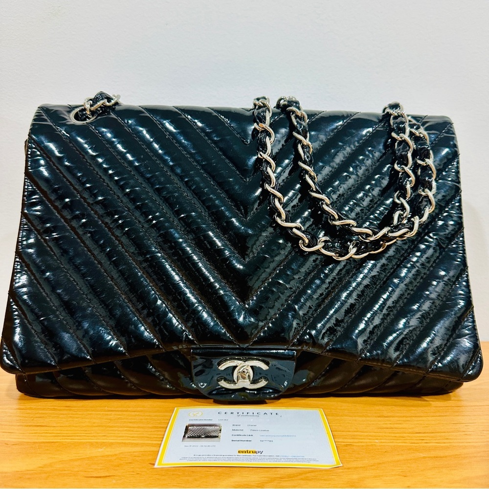 Chanel Maxi Patent Chervon Single Flap bag